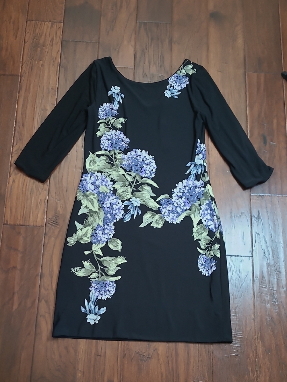 white house black market reversible dress NWT Black 4 Way size Medium our latest reversible dress